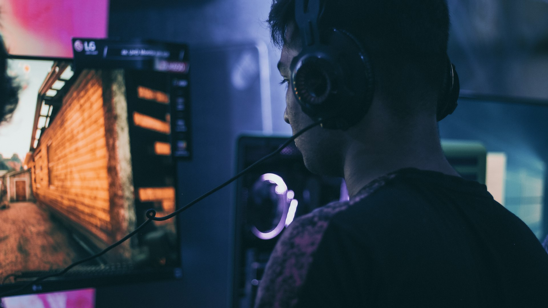 Gaming setup at the Azure Quest Warriors desk